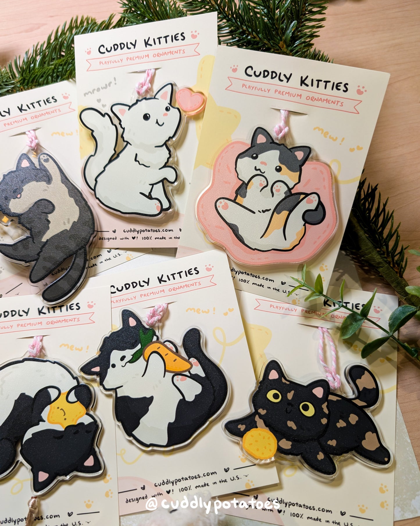 Cuddly Kitties - Ornament Set of 8