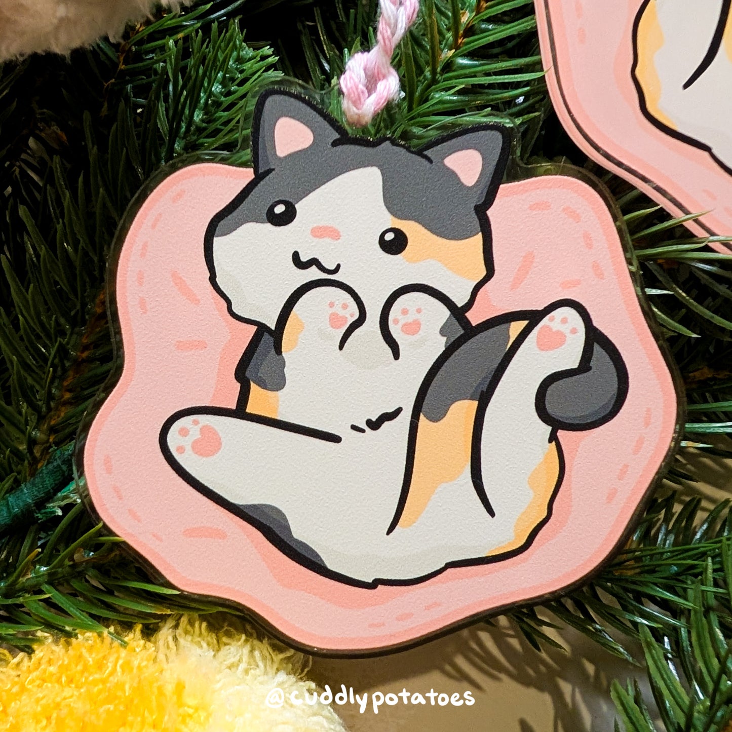 Cuddly Kitties - Ornament Set of 8